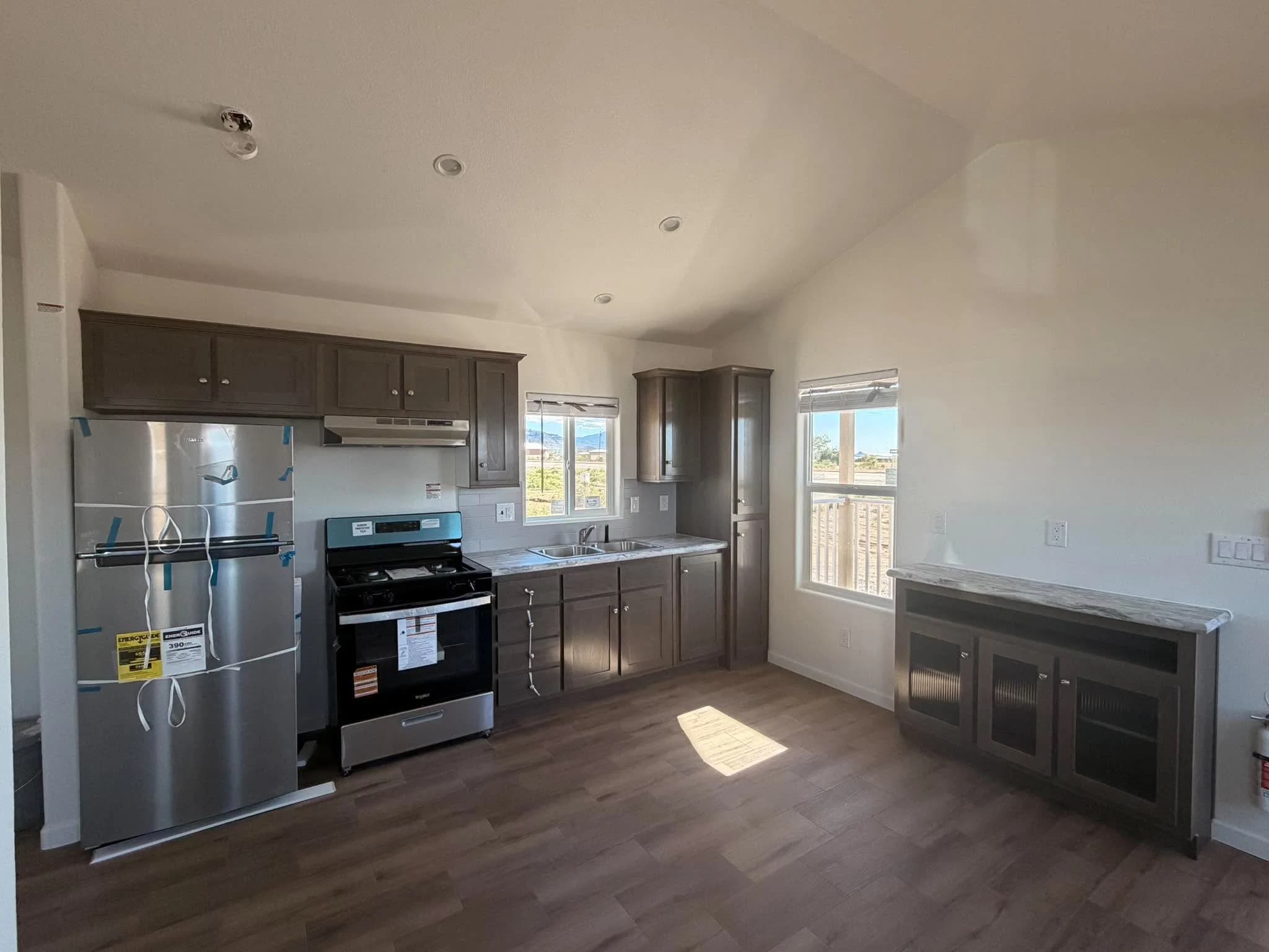 Sonoran 522ab kitchen home features