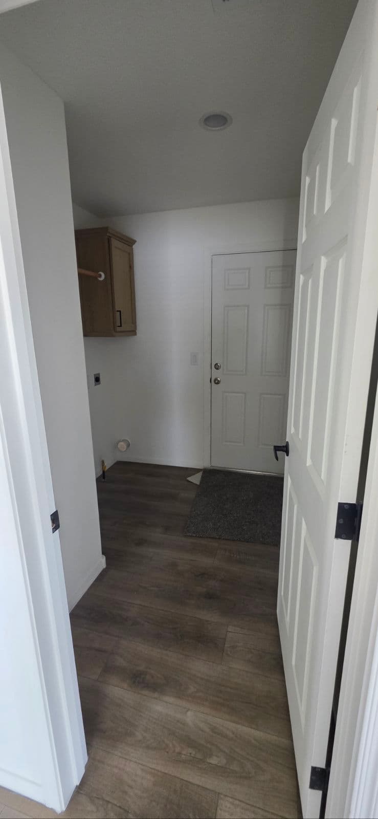 Limited series 24604a interior home features