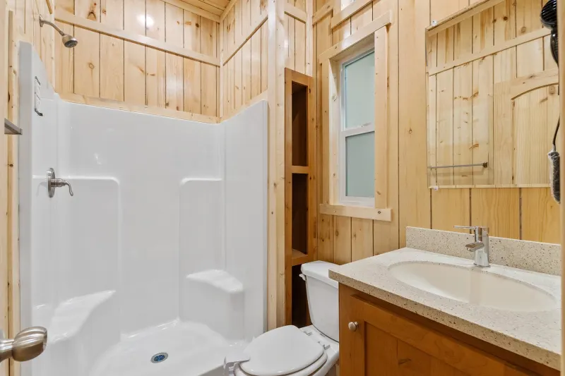 Desert vista apsn4110l bathroom home features
