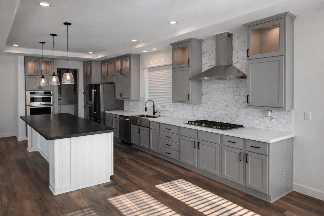 Catalina 2860b kitchen home features