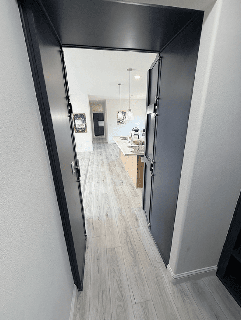 Rise 28583r interior home features