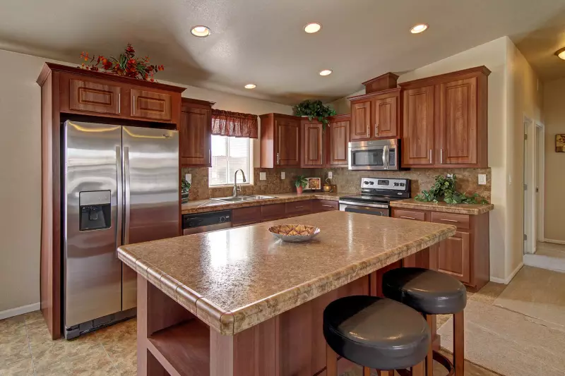 American freedom 2856e  kitchen home features