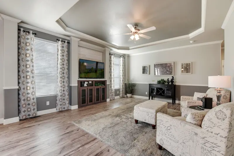 American freedom 3276r interior home features