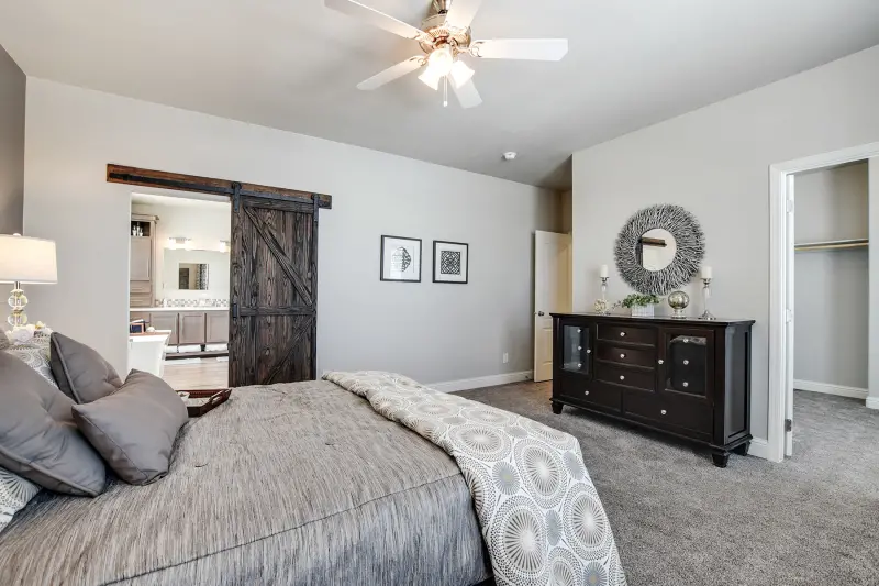 American freedom 3276r bedroom home features