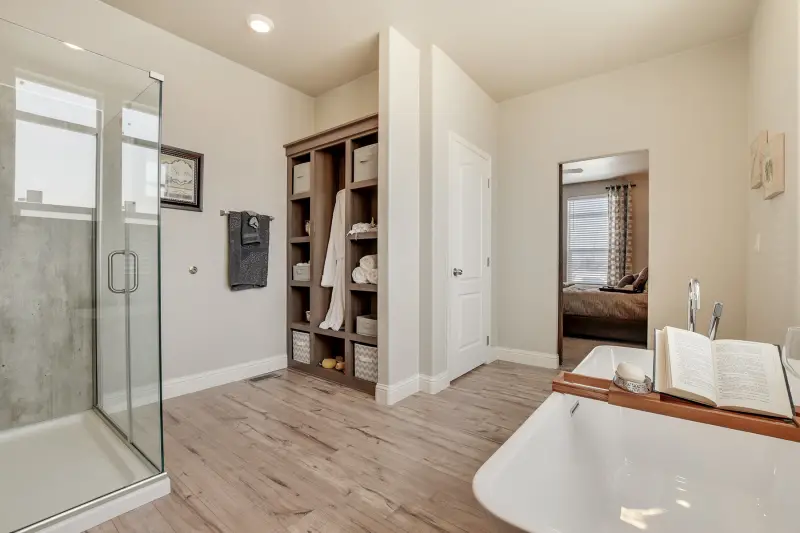 American freedom 3276r bathroom home features