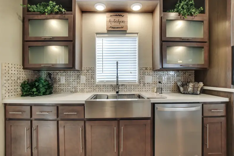 American freedom 3276r kitchen home features