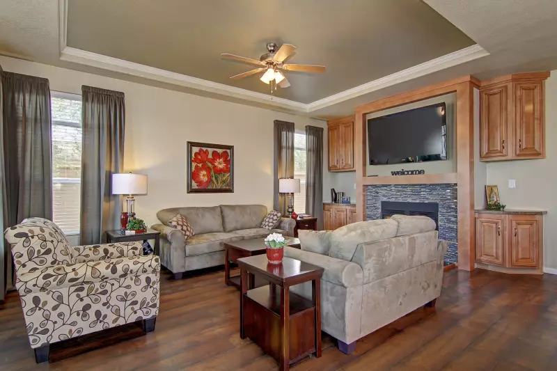 American freedom 2858 interior home features