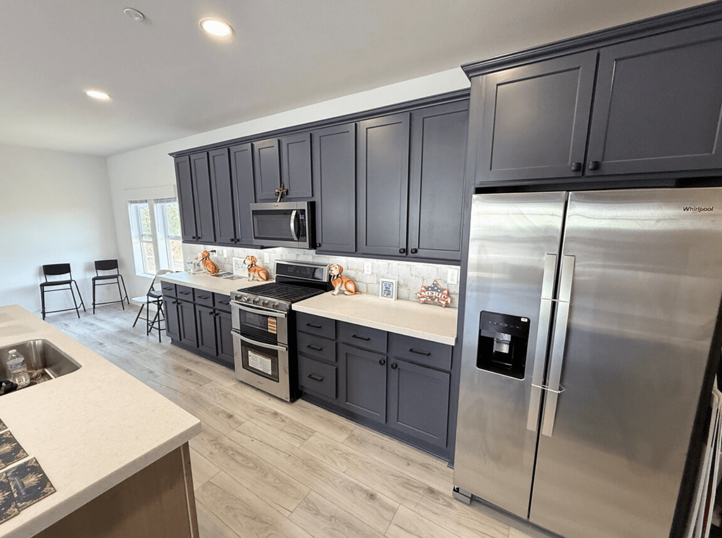Rise 28583r kitchen home features