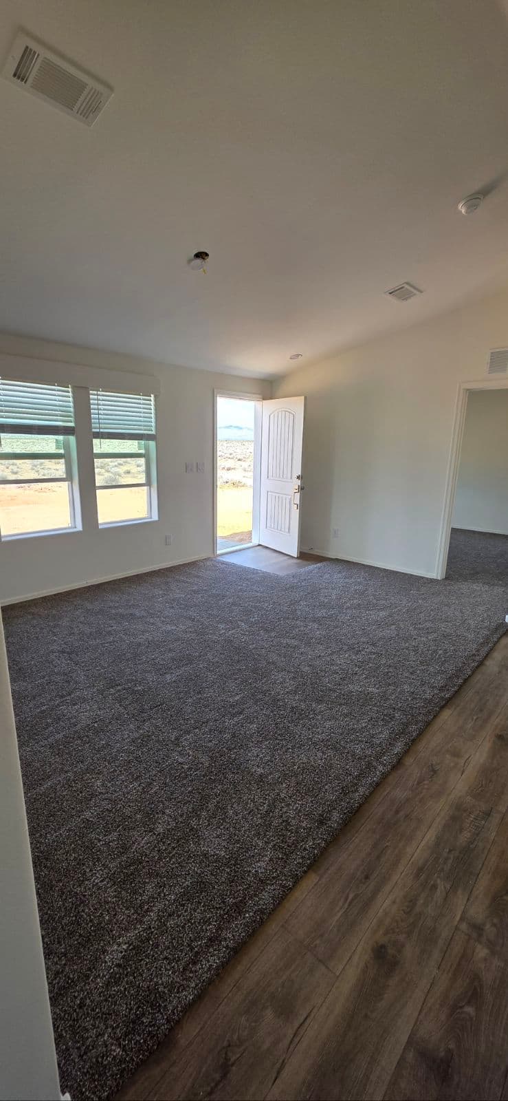 Sierra value 24403b interior home features