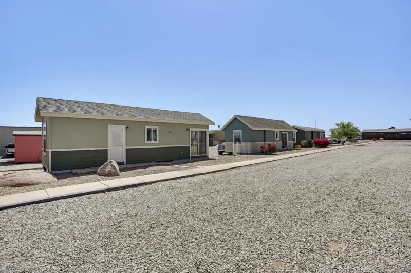 Desert vista apdv101 elevation and exterior home features