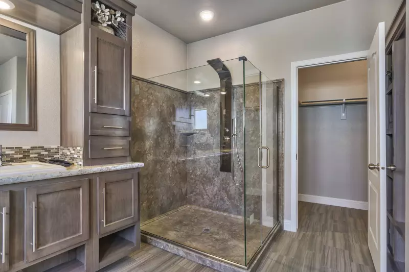 American freedom 3266d  bathroom home features
