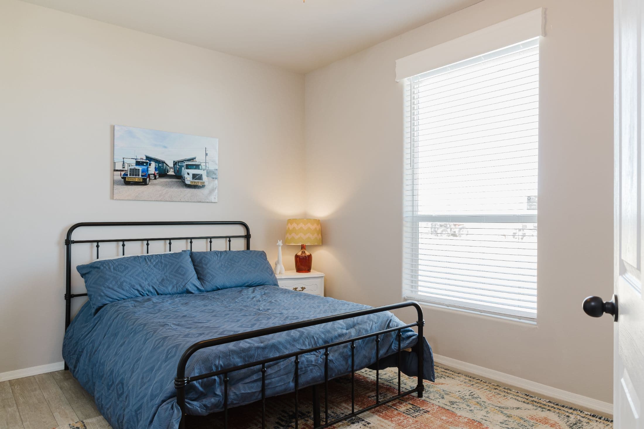Santa fe ii 28482a bedroom home features