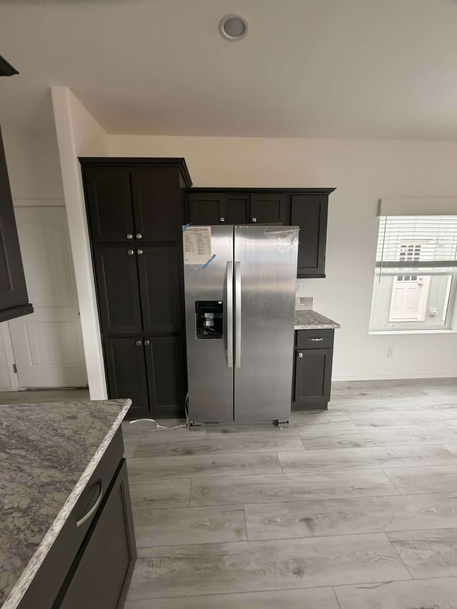 Economy plus 16522b kitchen home features